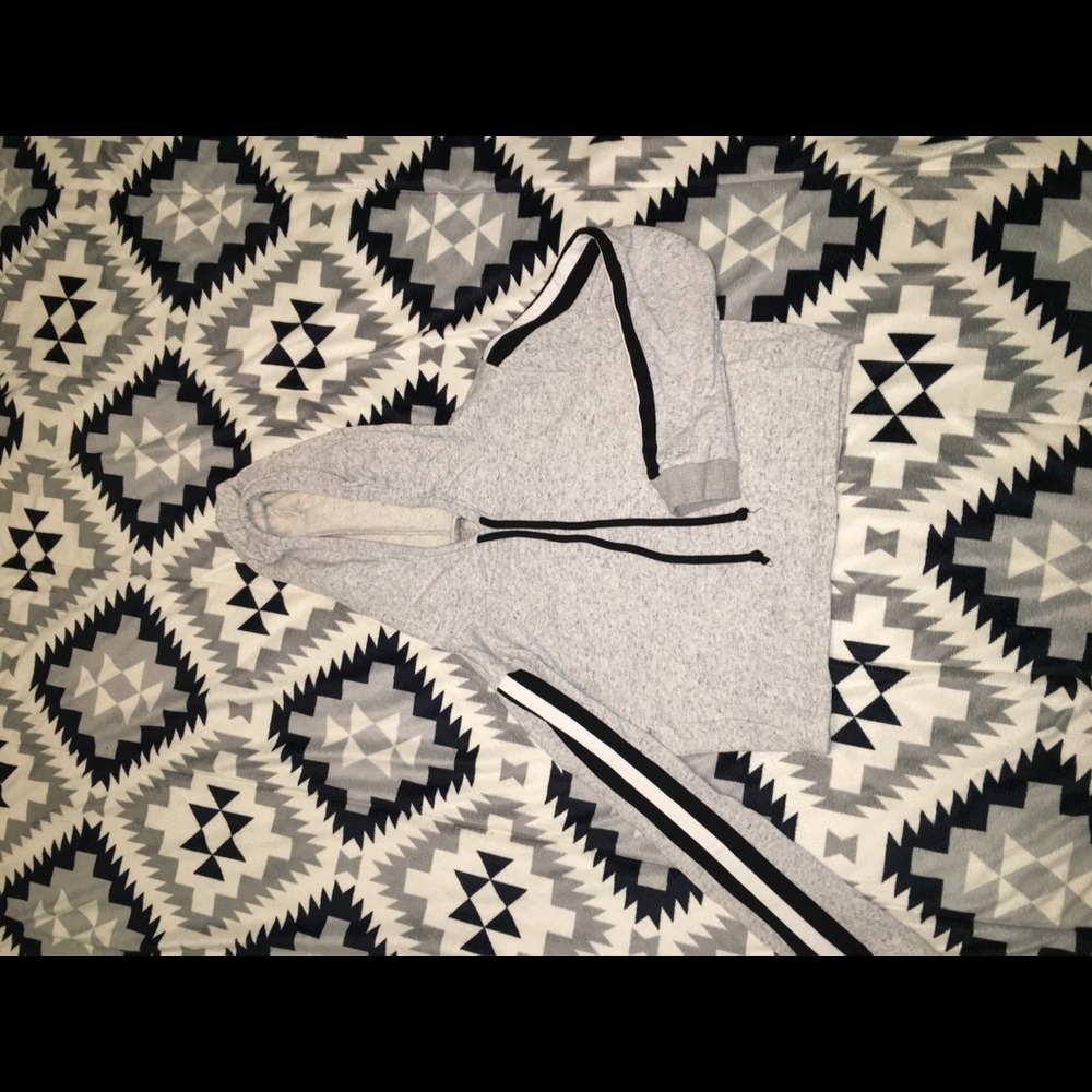 Cute cropped sweater